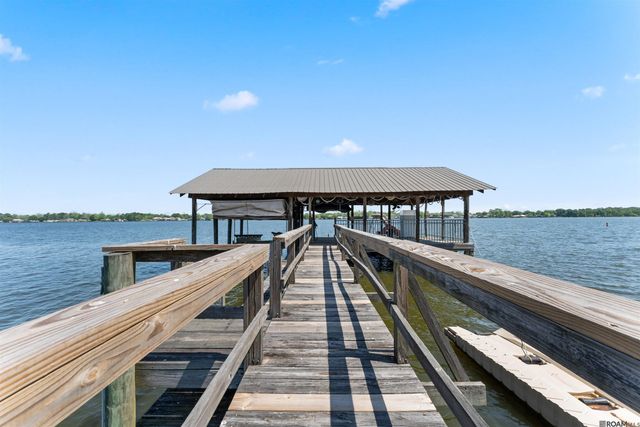 6350 False River Rd, Oscar, LA 70762