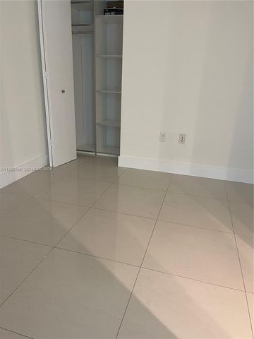 92 SW 3rd St 3203, Miami, FL 33130