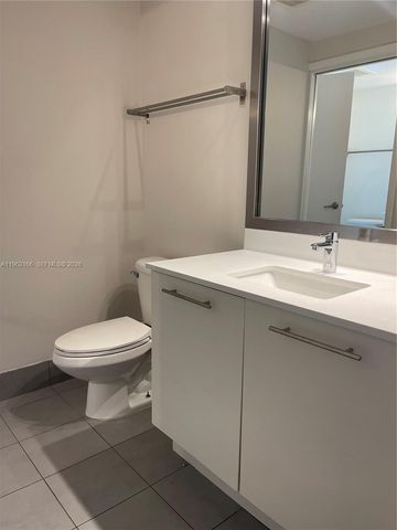 92 SW 3rd St 3203, Miami, FL 33130