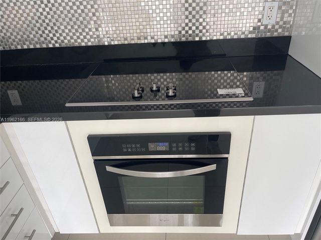 92 SW 3rd St 3203, Miami, FL 33130