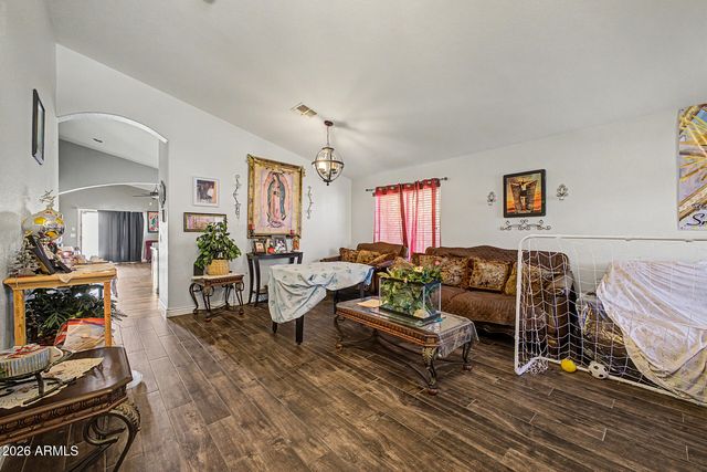 4623 W DESERT Lane, Laveen, AZ 85339