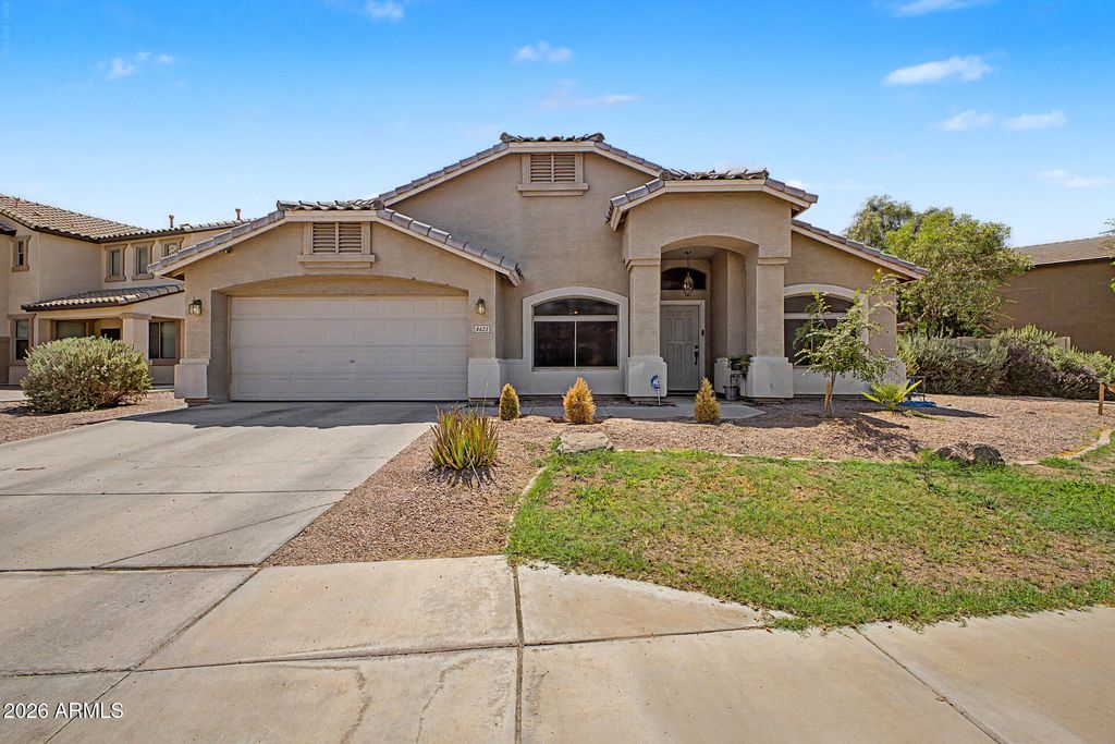 4623 W DESERT Lane, Laveen, AZ 85339