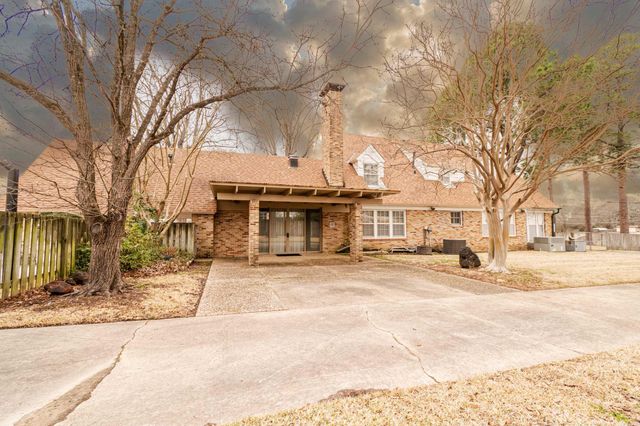 411 N Murphy Ave, El Dorado, AR 71730