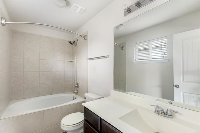 10335 White Fir Villa Avenue, Houston, TX 77044