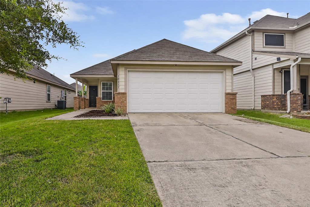 10335 White Fir Villa Avenue, Houston, TX 77044