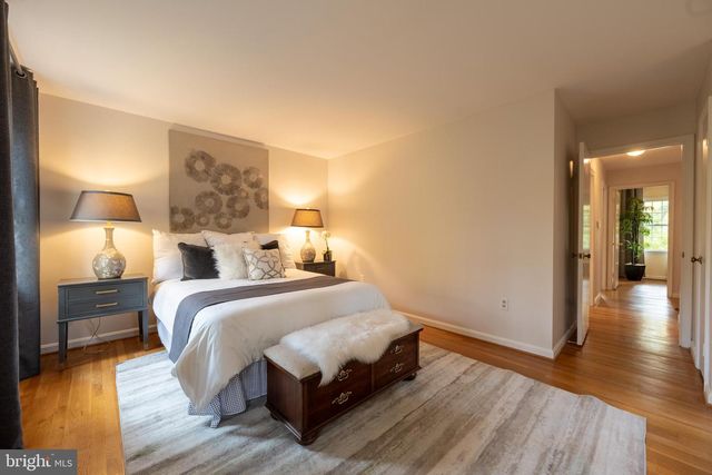 10901 SWANSFIELD, Columbia, MD 21044