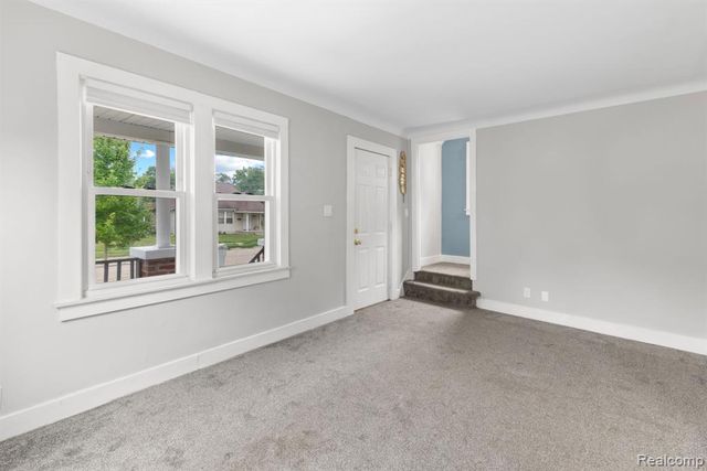 23152 Tawas Avenue, Hazel Park, MI 48030