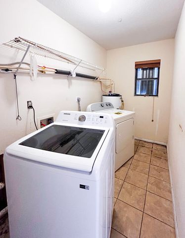 1355 23rd Place SW, Vero Beach, FL 32962