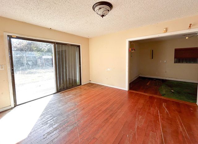 1355 23rd Place SW, Vero Beach, FL 32962