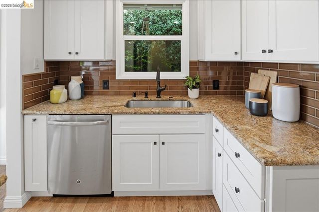 2925 Shasta Rd, Berkeley, CA 94708
