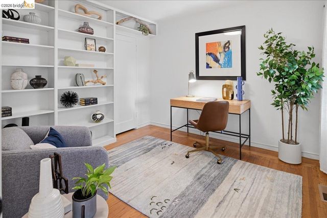 2925 Shasta Rd, Berkeley, CA 94708