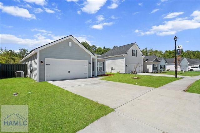 224 Brightleaf Circle, Hinesville, GA 31313