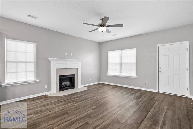 224 Brightleaf Circle, Hinesville, GA 31313