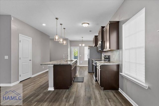 224 Brightleaf Circle, Hinesville, GA 31313