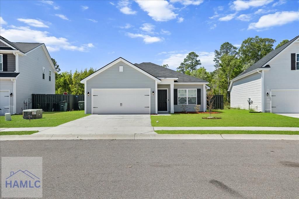 224 Brightleaf Circle, Hinesville, GA 31313