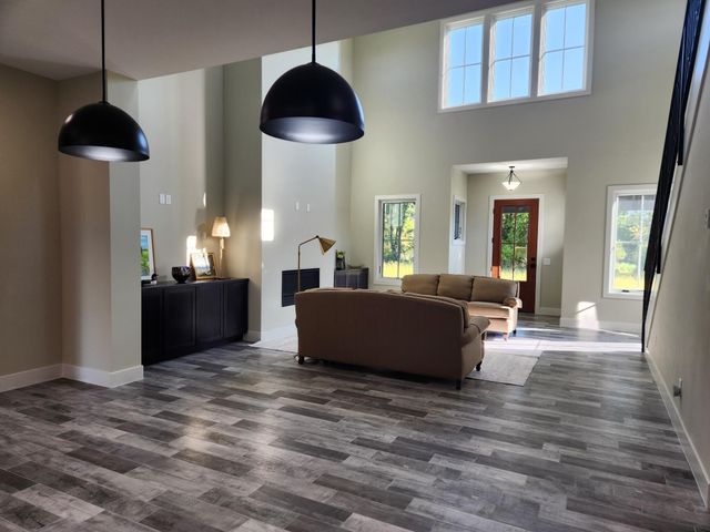 8800 Grace Lane N, Greenfield, MN 55357