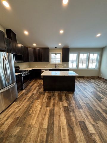 8800 Grace Lane N, Greenfield, MN 55357