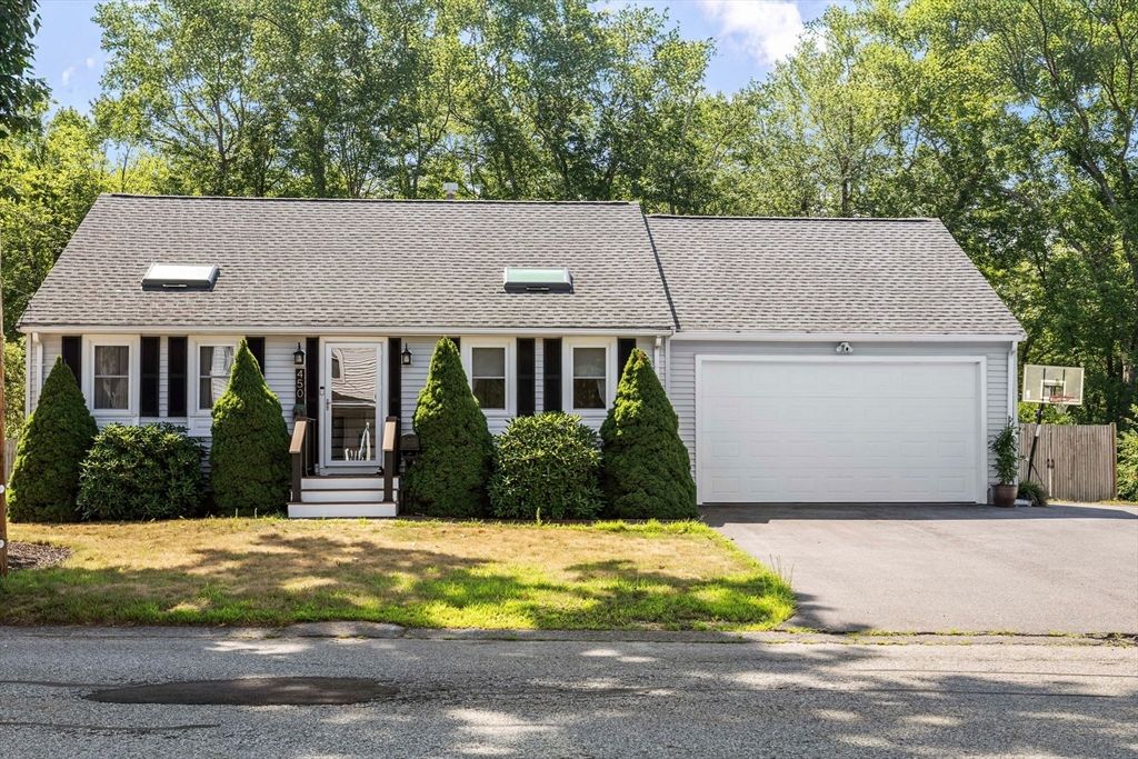 450 W Britannia Street, Taunton, MA 02780