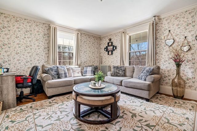 400 N Woodstock Rd, Southbridge, MA 01550