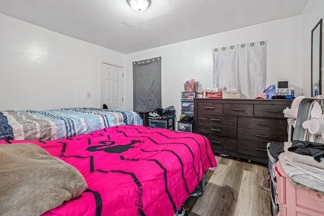 400 N Woodstock Rd, Southbridge, MA 01550