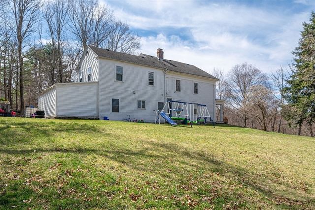 400 N Woodstock Rd, Southbridge, MA 01550