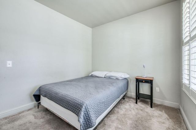 297 W Lilac Avenue, Reedley, CA 93654