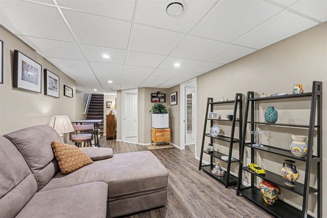 267 Victoria Drive, Dexter, MI 48130