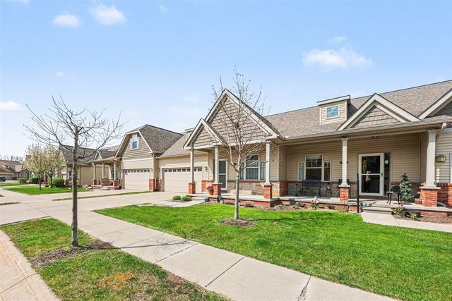 267 Victoria Drive, Dexter, MI 48130
