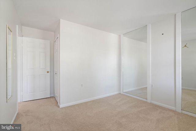 12461 HEDGES RUN DR, Woodbridge, VA 22192