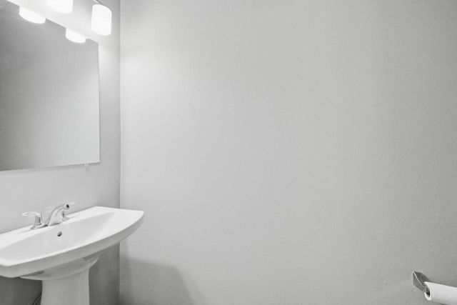 1969 N Windsor Avenue, Cottage Grove, WI 53527