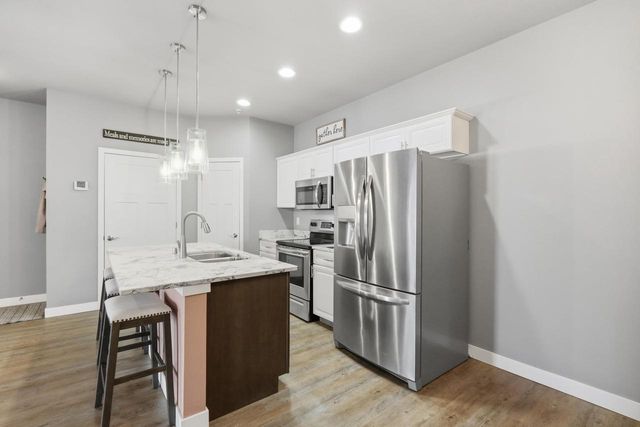 1969 N Windsor Avenue, Cottage Grove, WI 53527