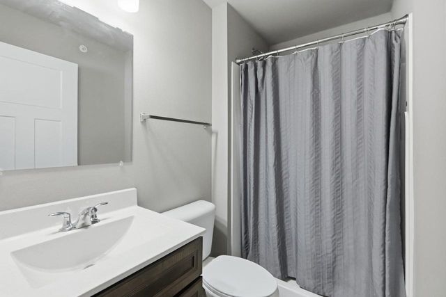 1969 N Windsor Avenue, Cottage Grove, WI 53527