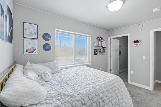 1969 N Windsor Avenue, Cottage Grove, WI 53527