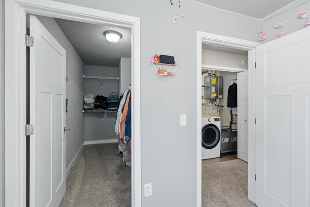 1969 N Windsor Avenue, Cottage Grove, WI 53527