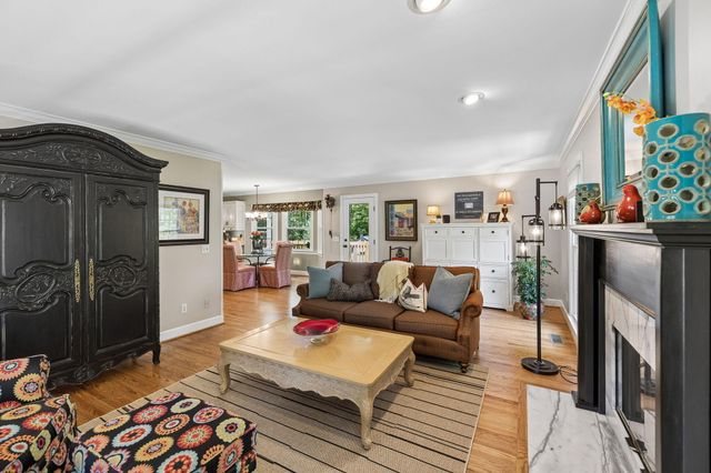 3606 Gentry Station Drive, Signal Mountain, TN 37377
