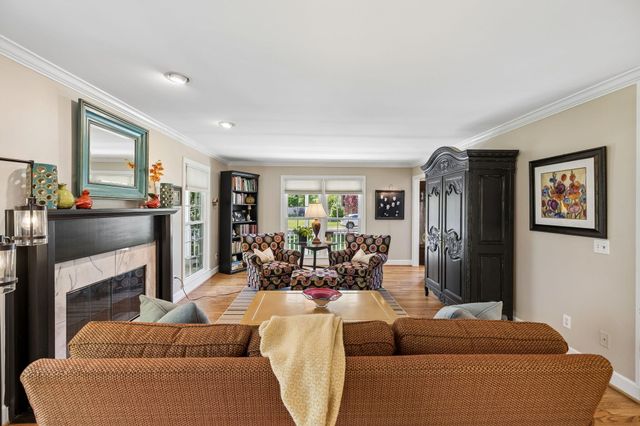 3606 Gentry Station Drive, Signal Mountain, TN 37377