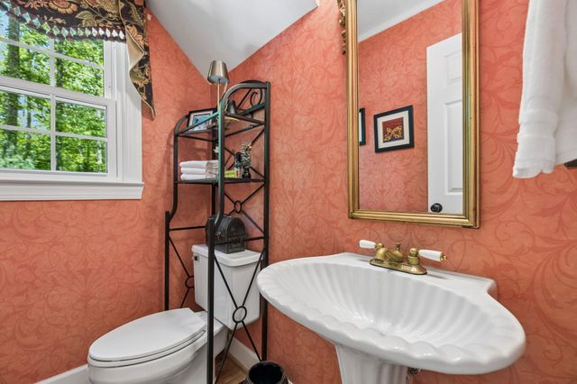 3606 Gentry Station Drive, Signal Mountain, TN 37377
