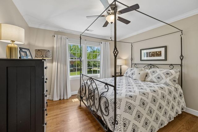 3606 Gentry Station Drive, Signal Mountain, TN 37377