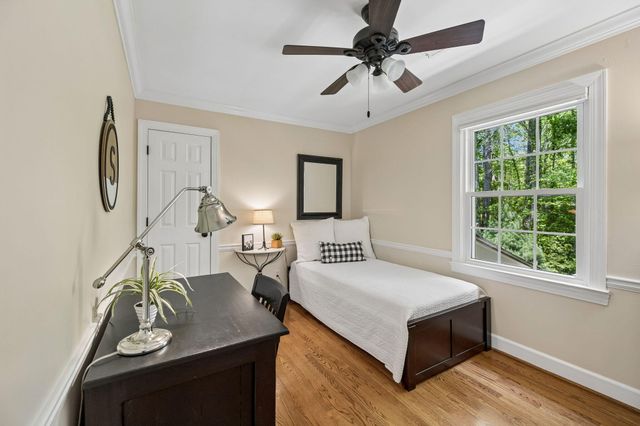 3606 Gentry Station Drive, Signal Mountain, TN 37377