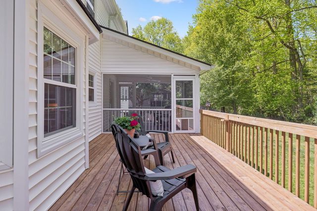 3606 Gentry Station Drive, Signal Mountain, TN 37377