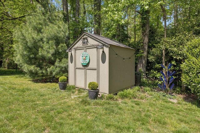 3606 Gentry Station Drive, Signal Mountain, TN 37377