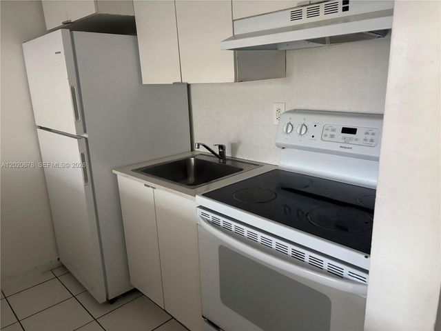 251 NW 177th St A-109, Miami Gardens, FL 33169