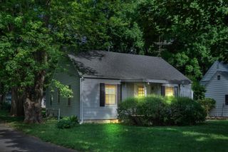 1633 South Jefferson Avenue, Springfield, MO 65807