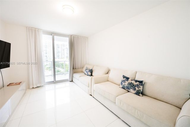 16445 Collins Avenue 728, Sunny Isles Beach, FL 33160