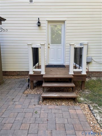 26681 Slash Pine Cir, Ruther Glen, VA 22546