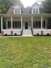 26681 Slash Pine Cir, Ruther Glen, VA 22546