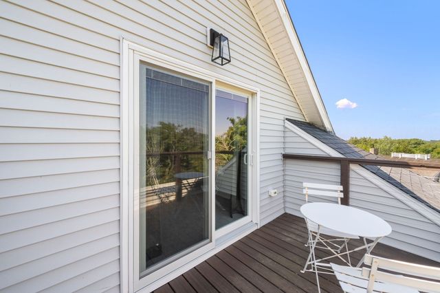 54 Canterbury B, Hingham, MA 02043