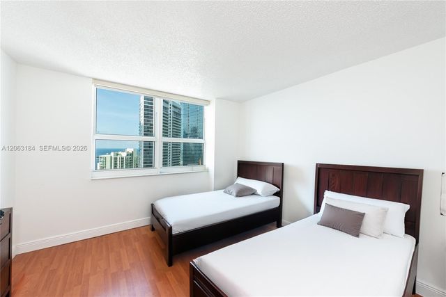 1155 Brickell Bay Drive 3403, Miami, FL 33131