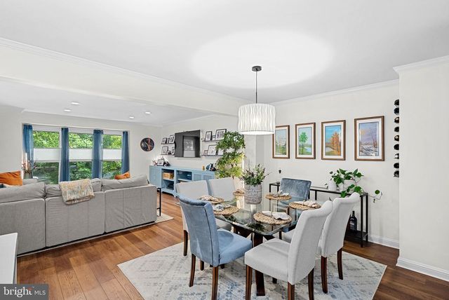 1604 APRICOT CT, Reston, VA 20190