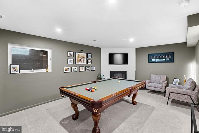 1604 APRICOT CT, Reston, VA 20190